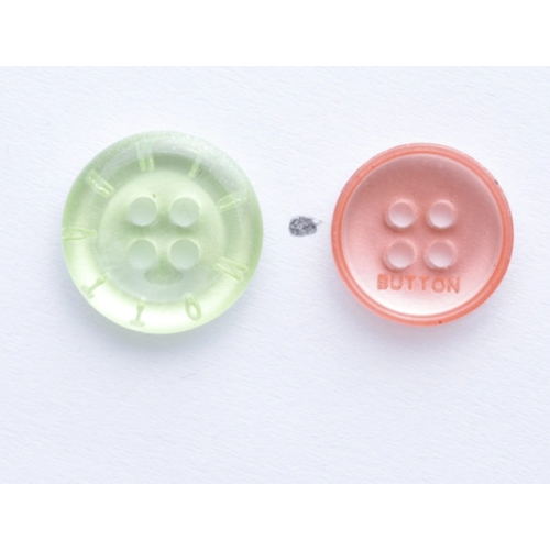 Eye-catching Clothing Resin Buttons